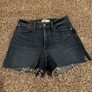 Abercrombie & Fitch Mom Shorts